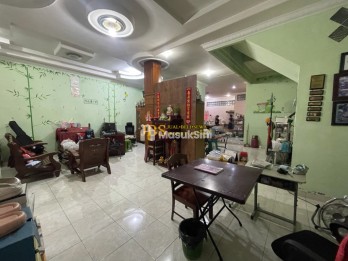 Dijual Rumah di Komplek Cemara Hijau - Medan