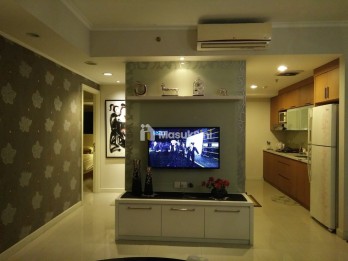 Dijual 3BR Semi Furnished Apartment Waterplace Residence Surabaya