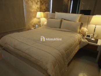 Dijual 3BR Semi Furnished Apartment Waterplace Residence Surabaya