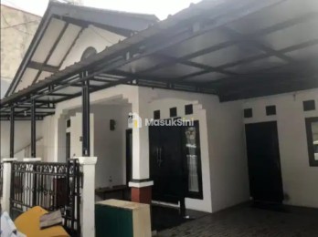 Dijual dibawah harga pasar Rumah Asri di Cijaura
