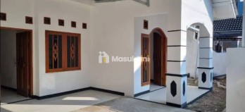 Dijual rumah dikomplek Permata Kopo