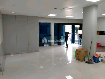 Jual Ruko Siap Pakai di jln Raya Jemursari, Surabaya Selatan