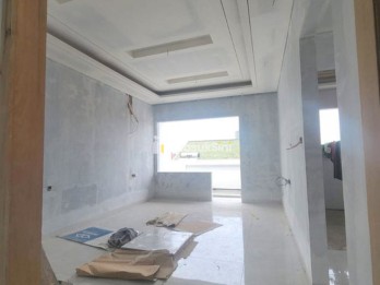 Jual Rumah Baru di Komplek Puri Indah Kembangan Jakarta Barat