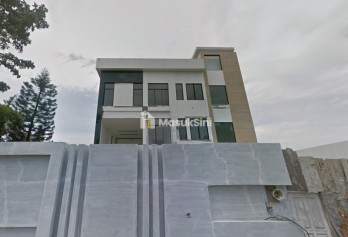 Jual Rumah Mewah Kosong di Graha Metropolitan Deli Serdang