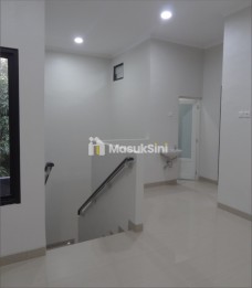 PROMO Rumah Dijual Kota Bekasi SHM 3 Kilo Sta LRT