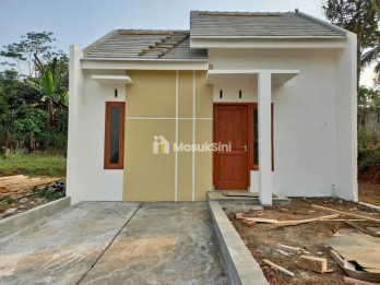 RUMAH KOMERSIL HARGA 200 JUTAAN DEKAT JALAN RAYA