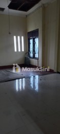 RUMAH LUAS 2 LANTAI LOKASI DEKAT KAMPUS BRAWIJAYA