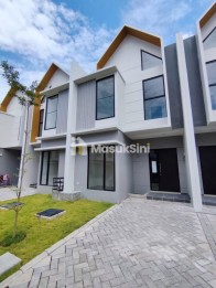 RUMAH NEW GRESS 2 LANTAI EASTERN PARK DEKAT