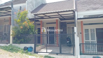 RUMAH SIAP HUNI 300 JUTAAN DEKAT BANDULAN MALANG