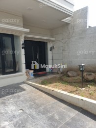 Rumah Bagus 4 Kamar Bukit Citra Mas Driyorejo Gresik GMK03336