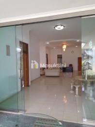Rumah Mewah Dijual Jl Pahlawan Trip Tengah Kota Malang
