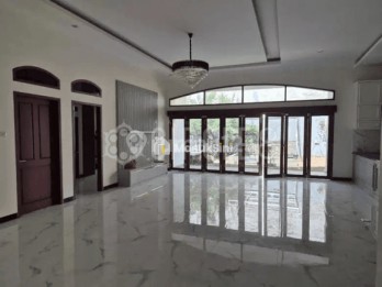 Rumah Mewah Idaman Keluarga Banget Lokasi di