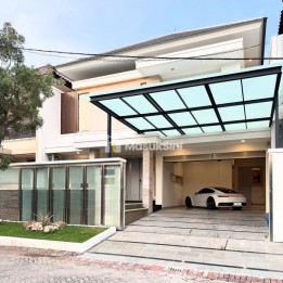 Rumah Mewah Minimalis Dengan Kolam Renang Dian