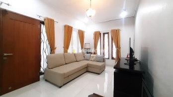 Rumah Nyaman di Komplek Elit Geger Kalong Permai
