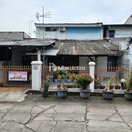 Rumah Second Strategis Bebas Banjir di Bekasi Kota