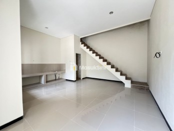 RUMAH 2 LANTAI 6X10 DI PANDAAN PASURUAN