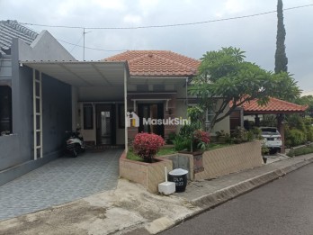 RUMAH MINIMALIS MODERN STRATEGIS DEKAT KOTA BATU