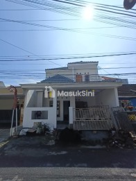 RUMAH BARU SIAP HUNI LOKASI SAWOJAJAR KOTA MALANG