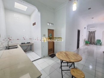 Jual Rumah 1 Tingkat di Komplek Cemara Hijau Jalan Metal - Medan