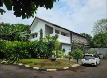 Dijual Rumah 2 Lantai di Perumahan Puri Nirvana, Depok