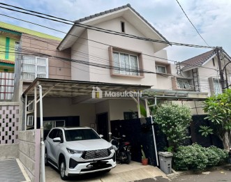 Dijual Rumah Bagus di Jalan Kavling DKI, Jakarta