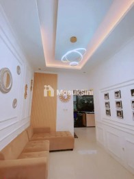 Dijual Rumah Estetik 3 Lantai Siap Huni di Kiaracondong Bandung
