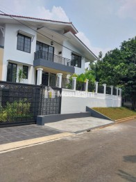 Dijual Rumah Mewah di Pondok Indah, Jakarta