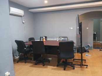 Dijual Rumah Minimalis 2 Lantai Lokasi Strategis