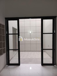 Dijual Rumah Modern di Taman Ubud Lippo Karawaci