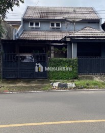 Dijual Rumah SHM di Gunungpuyuh, Kota Sukabumi