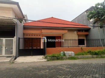 Dijual Rumah SHM di Manyar Tirtomoyo, Surabaya