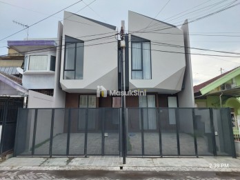 Dijual Rumah Sutorejo Utara Baru Surabaya