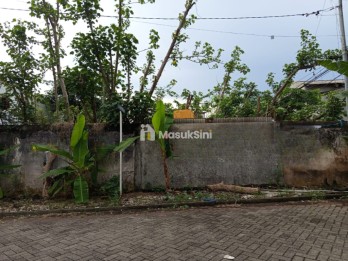 Dijual Tanah Kosong di Manyar Tirtoyoso Utara,