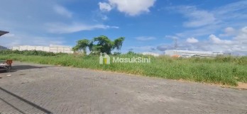 Dijual Tanah Sangat Luas di Margomulyo Permai,