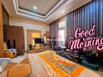Dijual cepat rumah mewah hook di Pelangi Raya Utama Kelapa Gading