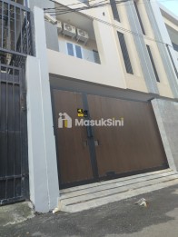 Dijual kosan cantik siaphuni mewah di dekat Binus