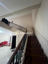 Dijual rumah murah aman nyaman di Harapan Indah Cluster Asia Tropis