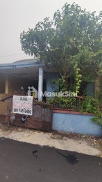 Dikontrakkan rumah 2 lantai di Dinar mas