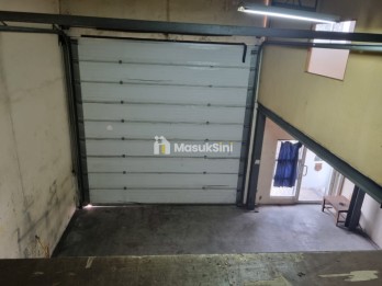 Disewa gudang ada office dan lantai mezzanine di Bizpark 2 Cakung