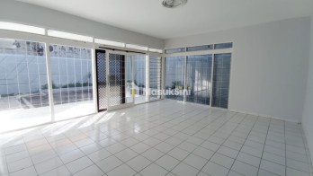 Disewa rumah siaphuni rapih di Pulomas Jakarta Timur