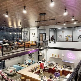 Disewakan Gedung Cafe + Furniture dan Peralatan Cafe