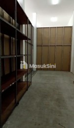 Disewakan Gudang 2 Lantai di Jalan Kenjeran, Surabaya