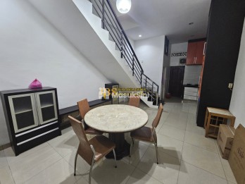 Disewakan Rumah di Komplek Krakatau Anggrek Jalan Pembangunan II