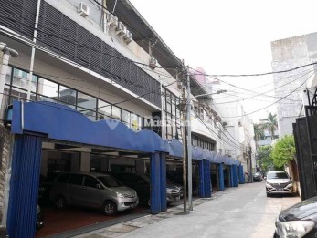 Jual Gedung 5 Lantai Strategis di Pecenongan, Jakarta Pusat