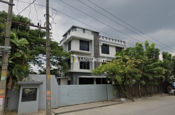 Jual Pabrik dan Gudang di Raya Plamongansari Kota Semarang