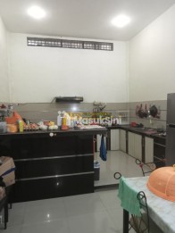 Jual Ruko 2,5 Tingkat di Jalan KL. Yos Sudarso