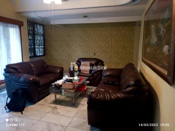 Jual Rumah Mewah Taman Kartini di Jakarta Pusat Siap Huni