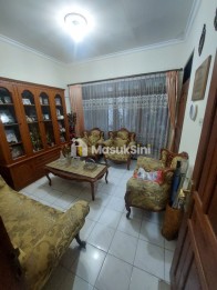 Jual Rumah Siap Pakai di Jalan Raya Pasar Kecapi, Bekasi
