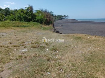 Peluang Investasi Tanah Pinggir Pantai 3760m2 Tegal Besar Klungkung Bali