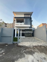 RUMAH CLUSTER DEKAT KAMPUS BINUS ARAYA
